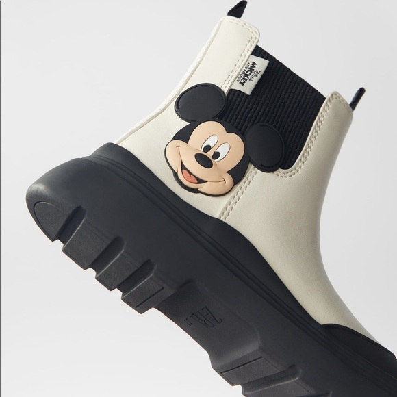NWT. Zara Kids ©DISNEY MICKEY MOUSE Ankle Boots. Size 4. - Picture 5 of 8